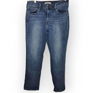 Levi's Women's 505 Straight Jeans size 32